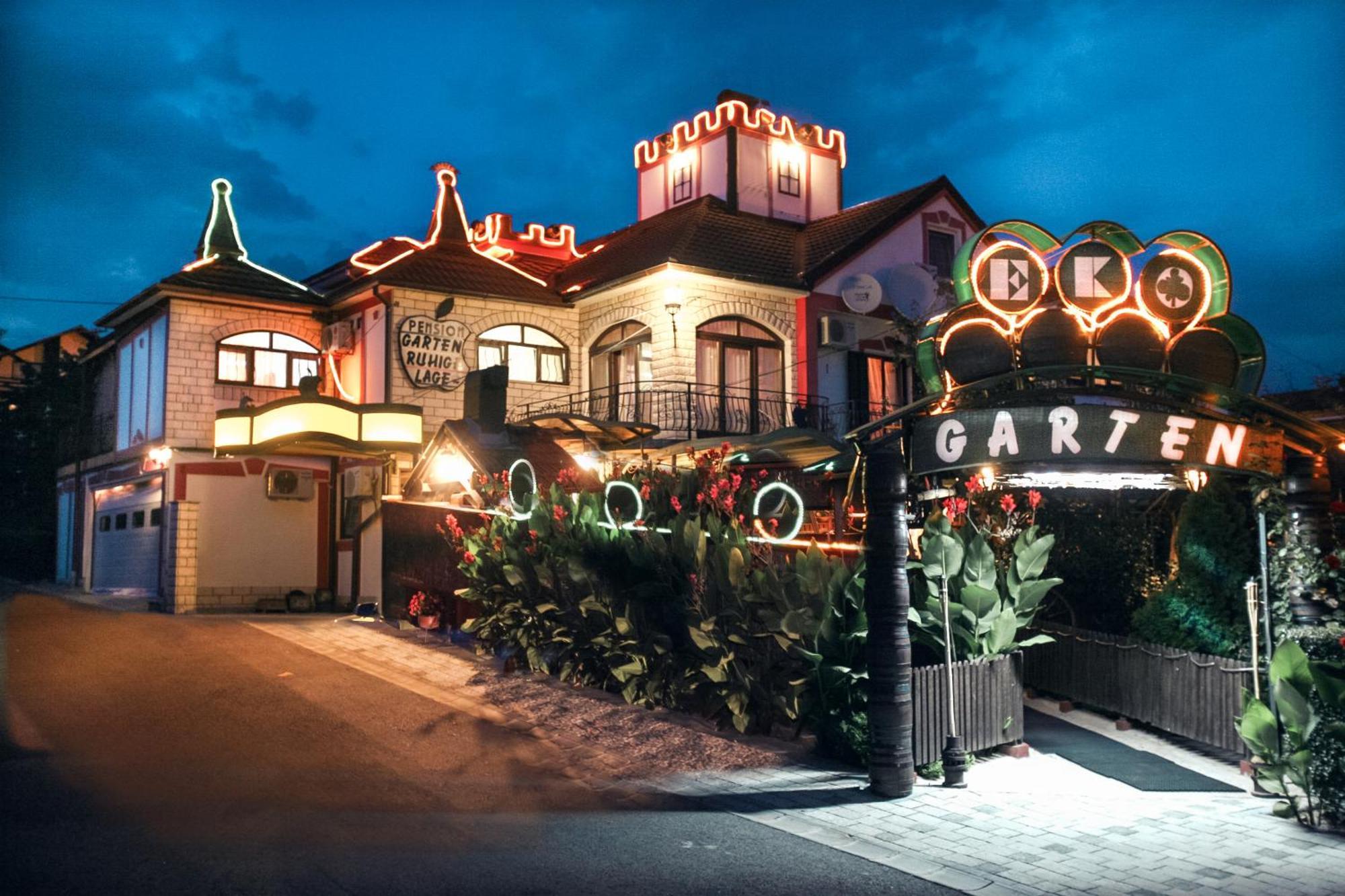 סלאבונסקי ברוד Hotel Garten מראה חיצוני תמונה