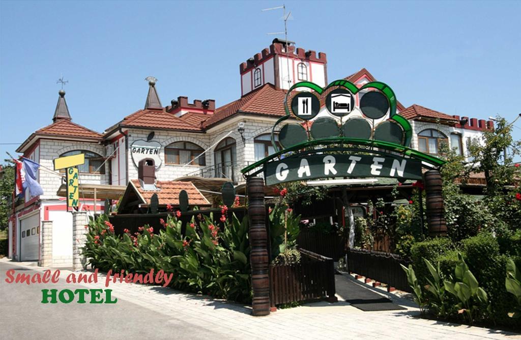 סלאבונסקי ברוד Hotel Garten מראה חיצוני תמונה