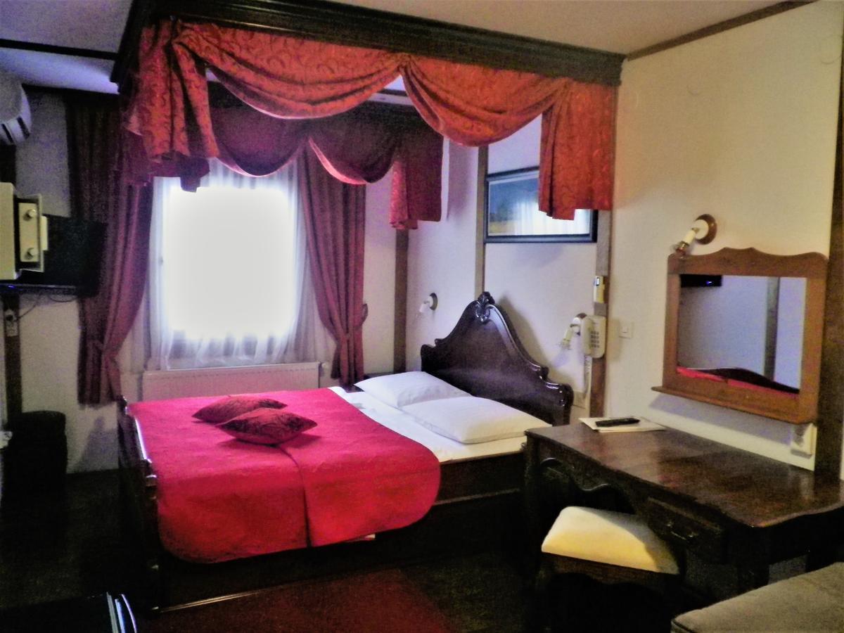 סלאבונסקי ברוד Hotel Garten מראה חיצוני תמונה
