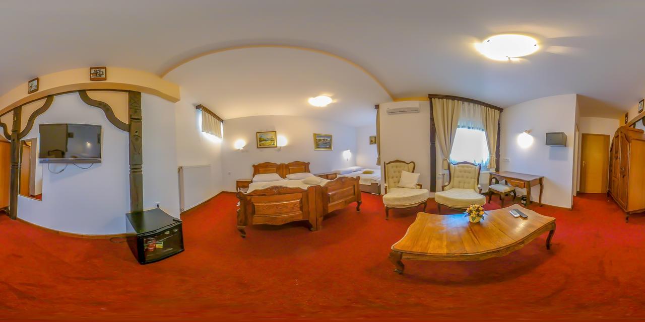 סלאבונסקי ברוד Hotel Garten מראה חיצוני תמונה